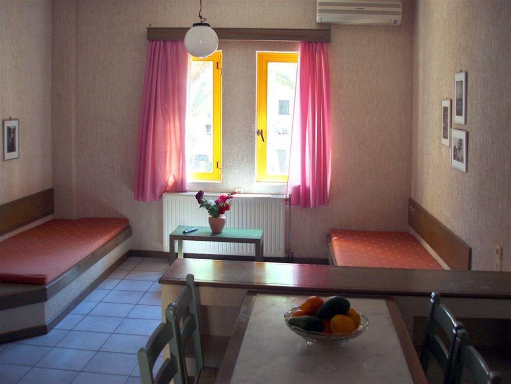 Lycasti Maisonettes Tavronitis  Ngoại thất bức ảnh